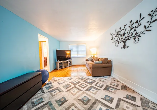 Photo 3 of Single family home for sale at 810 Sweetleaf Dr, Monroeville, PA 15146 | MLS# 1773142 | Listing updated on 2026-09-04