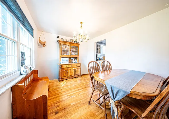 Photo 4 of Single family home for sale at 810 Sweetleaf Dr, Monroeville, PA 15146 | MLS# 1773142 | Listing updated on 2026-09-04