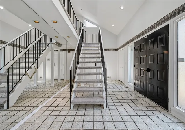 Photo 4 of Single family home for sale at 128 Monticello Dr, Monroeville, PA 15146 | MLS# 1773168 | Listing updated on 2026-10-06