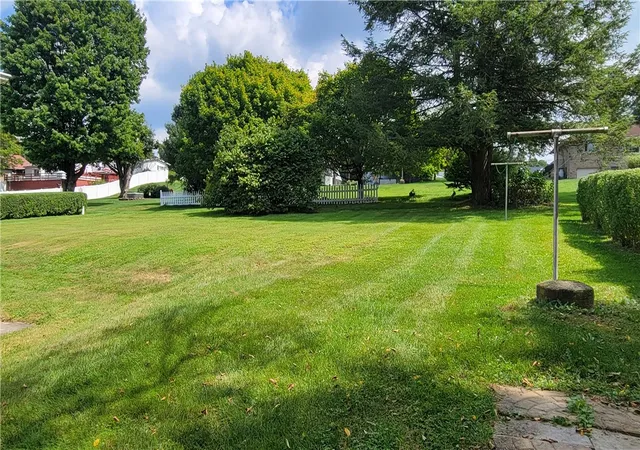 Photo 2 of Single family home for sale at 1390 N Center Ave, Somerset Twp, PA 15501 | MLS# 1773184 | Listing updated on 2026-09-05
