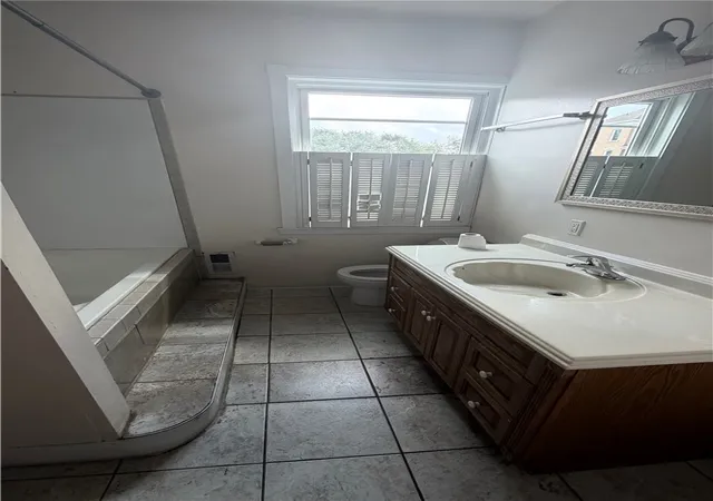 Photo 8 of Single family home for sale at 2 Lelia St, Mt Washington, PA 15211 | MLS# 1773190 | Listing updated on 2026-09-10