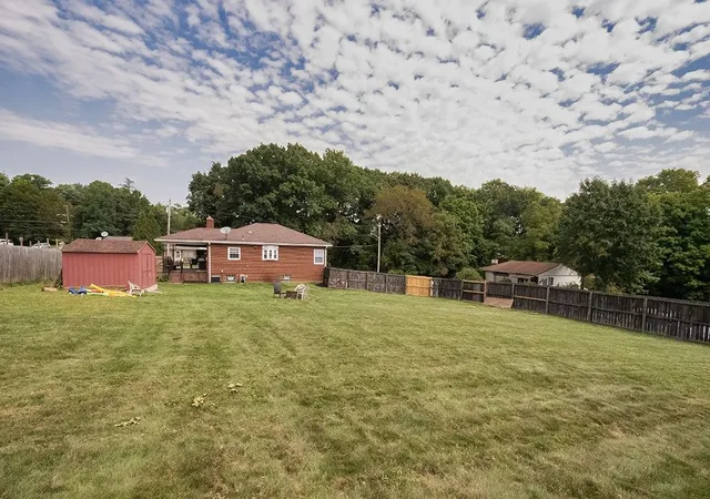 Photo 2 of Single family home for sale at 200 Davies St, Lower Burrell, PA 15068 | MLS# 1773195 | Listing updated on 2026-10-22