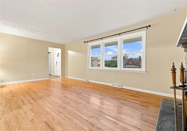 Photo 4 of Sale Pending at 1003 Edward St, N Versailles, PA 15137 | MLS# 1773192 | Listing updated on 2026-09-11