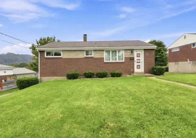 Photo 1 of Single family home for sale at 3020 Mintwood Dr, Lower Burrell, PA 15068 | MLS# 1773201 | Listing updated on 2026-09-08