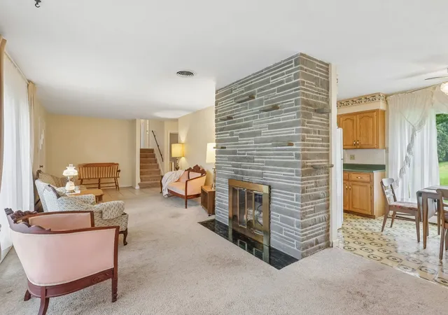 Photo 2 of Single family home for sale at 525 N Ben Franklin Rd, White Twp, PA 15701 | MLS# 1773214 | Listing updated on 2026-09-14
