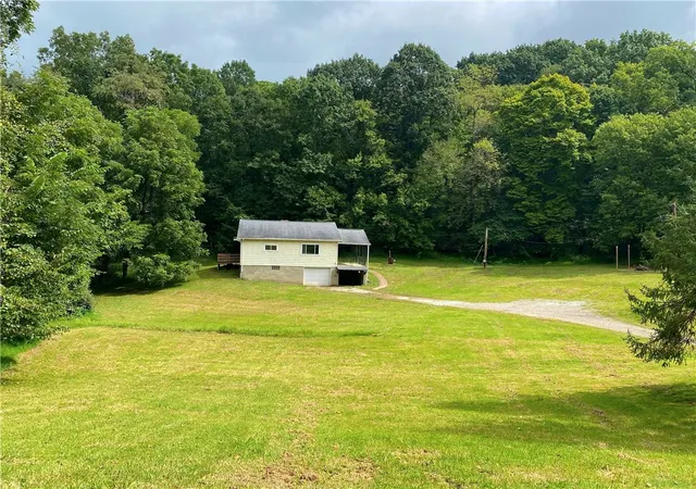 Photo 3 of Sale Pending at 1311 State Route 981, Derry Twp, PA 15650 | MLS# 1773216 | Listing updated on 2026-09-10