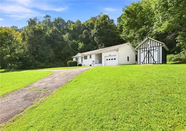 Photo 3 of Single family home for sale at 459 Ragers Hl Rd, South Fork, PA 15956 | MLS# 1773246 | Listing updated on 2026-09-06