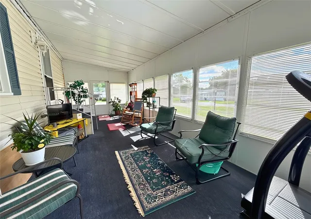 Photo 3 of Manufactured home for sale at 1566 Lee Ln, Grove City Boro, PA 16127 | MLS# 1773240 | Listing updated on 2026-09-19