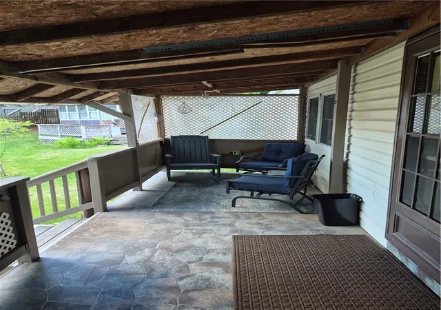 Photo 2 of Manufactured home for sale at 4008 Finleyville Elrama Rd, Finleyville, PA 15332 | MLS# 1773207 | Listing updated on 2026-09-06