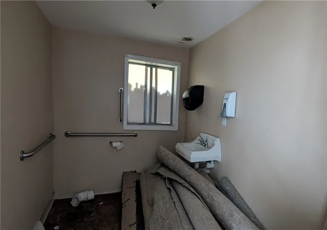 Photo 4 of Single family home for sale at 203 Newtown Ave, East Bethlehem, PA 15348 | MLS# 1773261 | Listing updated on 2026-09-06