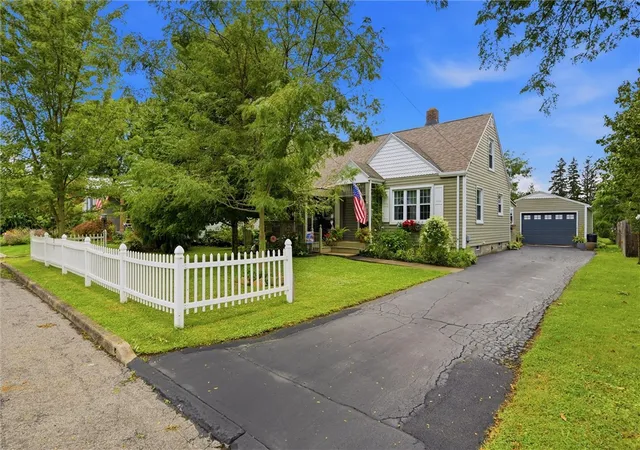 Photo 1 of Single family home for sale at 197 Union Ave, Sharpsville, PA 16150 | MLS# 1773266 | Listing updated on 2026-10-03