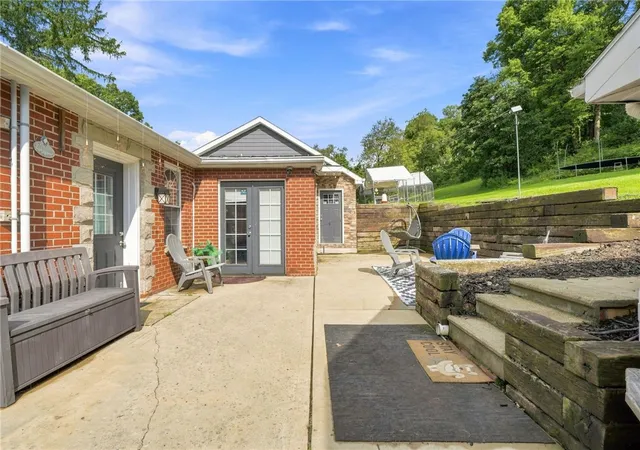 Photo 3 of Single family home for sale at 750 Pony Farm Rd, North Buffalo Twp, PA 16201 | MLS# 1770669 | Listing updated on 2026-10-02