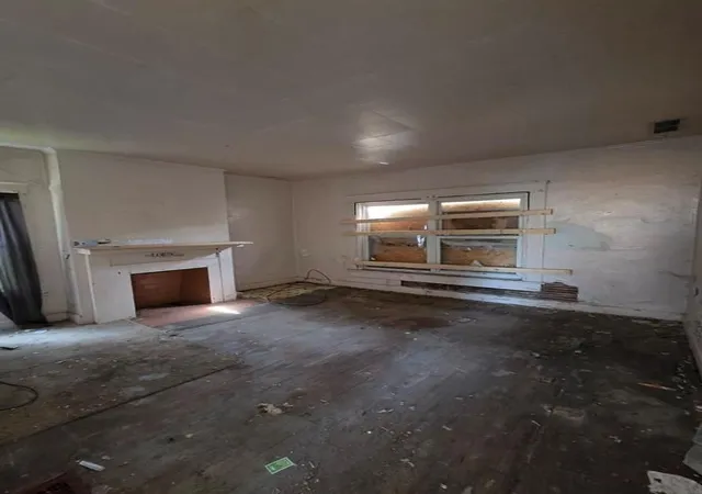 Photo 2 of Single family home for sale at 103 Moreland St, Aliquippa, PA 15001 | MLS# 1773271 | Listing updated on 2026-09-07