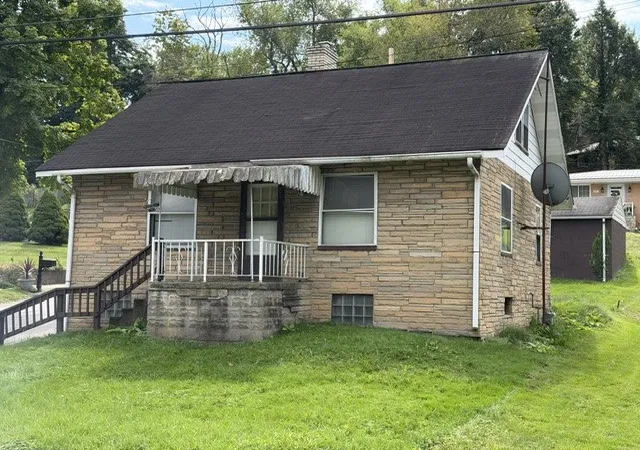 Photo 1 of Single family home for sale at 301 Patterson Ave, Beaver Falls, PA 15010 | MLS# 1773275 | Listing updated on 2026-09-06