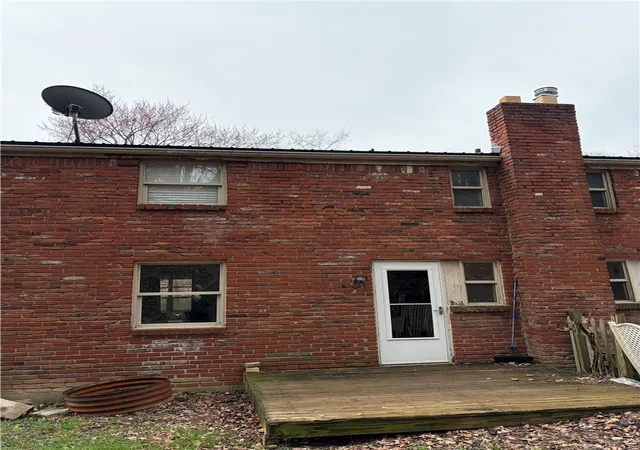 Photo 31 of Multi family home for sale at 946-948 Sleepy Holw Rd, Castle Shannon, PA 15234 | MLS# 1773280 | Listing updated on 2026-10-19