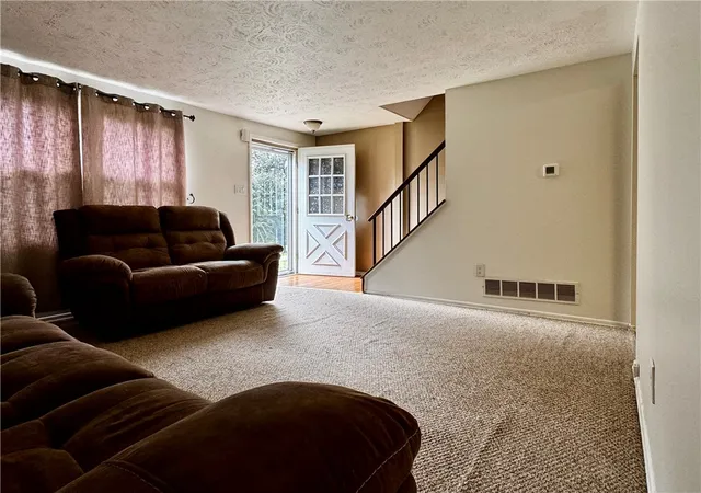 Photo 3 of Townhouse for sale at 704 Countryside Dr, Mc Kees Rocks, PA 15136 | MLS# 1773147 | Listing updated on 2026-09-13