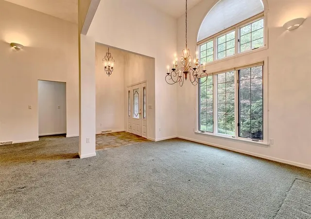 Photo 4 of Single family home for sale at 41 Brookdale Dr, Hempfield Twp, PA 15601 | MLS# 1773309 | Listing updated on 2026-09-12