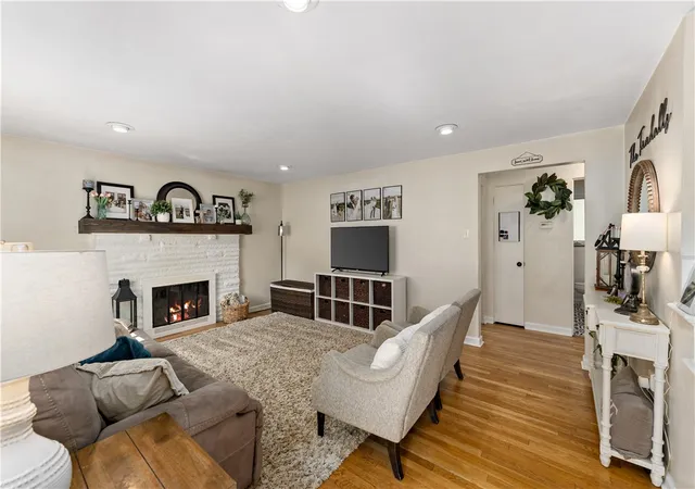 Photo 3 of Sale Pending at 3211 Chalmers Ave, Murrysville, PA 15668 | MLS# 1773191 | Listing updated on 2026-09-13