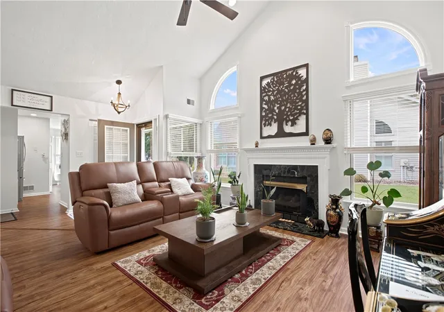 Photo 4 of Condo for sale at 702 Hunt Clb Dr, Hempfield Twp, PA 15601 | MLS# 1773332 | Listing updated on 2026-09-12