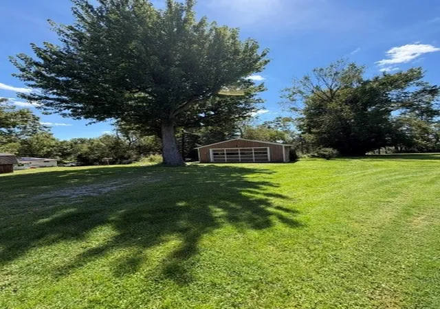 Photo 3 of Single family home for sale at 1391 Route 30, Findlay Twp, PA 15026 | MLS# 1773017 | Listing updated on 2026-09-08