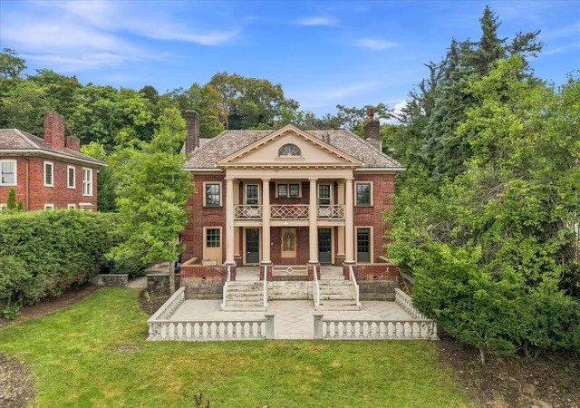 Photo 2 of Single family home for sale at 4342 Centre Ave, Schenley Farms, PA 15213 | MLS# 1773339 | Listing updated on 2026-09-09