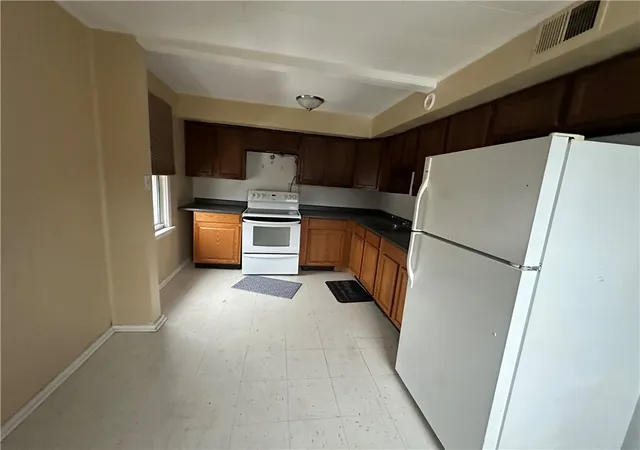 Photo 32 of Multi family home for sale at 706 Holland St, Vandergrift, PA 15690 | MLS# 1773333 | Listing updated on 2026-09-30