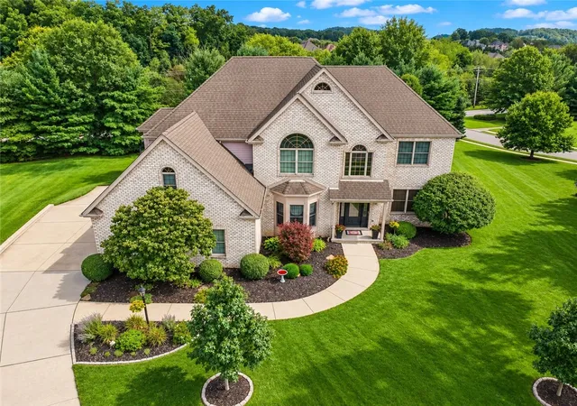 Photo 2 of Single family home for sale at 3003 Paige Pl, Adams Twp, PA 16046 | MLS# 1772960 | Listing updated on 2026-09-12