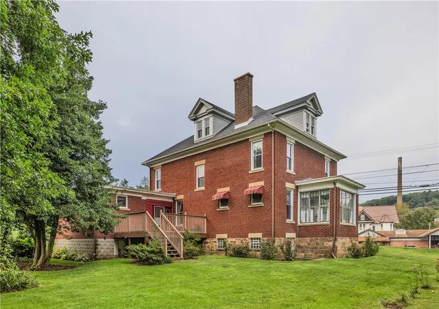 Photo 3 of Single family home for sale at 830 State Rt 31, East Huntingdon, PA 15679 | MLS# 1773356 | Listing updated on 2026-09-10
