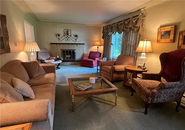 Photo 3 of Single family home for sale at 104 Randy Dr, Twp Of But Sw, PA 16002 | MLS# 1773381 | Listing updated on 2026-09-12