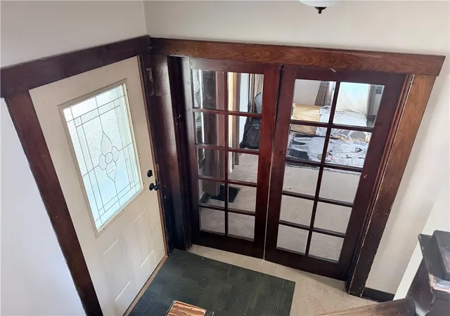 Photo 3 of Single family home for sale at 550 Maple St, E Pittsburgh, PA 15112 | MLS# 1773389 | Listing updated on 2026-09-08