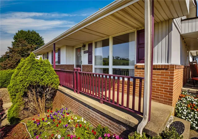 Photo 4 of Single family home for sale at 1016 Mcgovern Rd, Chartiers, PA 15342 | MLS# 1773338 | Listing updated on 2026-09-17