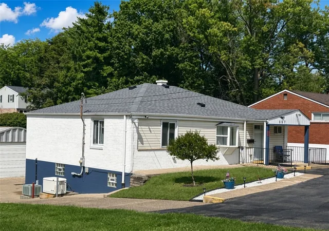 Photo 1 of Single family home for sale at 557 Beatty Rd, Monroeville, PA 15146 | MLS# 1773401 | Listing updated on 2026-09-14