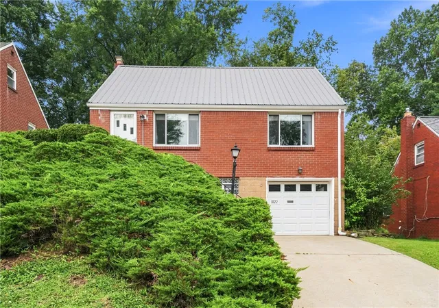 Photo 2 of Single family home for sale at 1022 Woodland Rd, Blawnox, PA 15238 | MLS# 1773400 | Listing updated on 2026-09-12