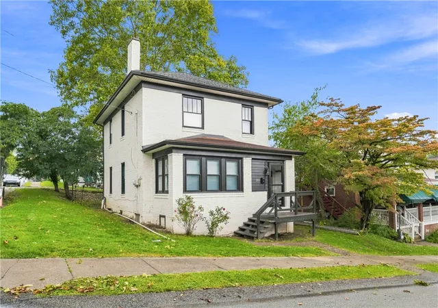 Photo 1 of Single family home for sale at 201 Emerson St, Munhall, PA 15120 | MLS# 1773306 | Listing updated on 2026-09-08