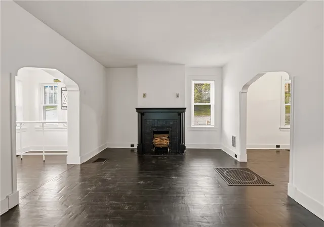 Photo 3 of Single family home for sale at 201 Emerson St, Munhall, PA 15120 | MLS# 1773306 | Listing updated on 2026-09-08