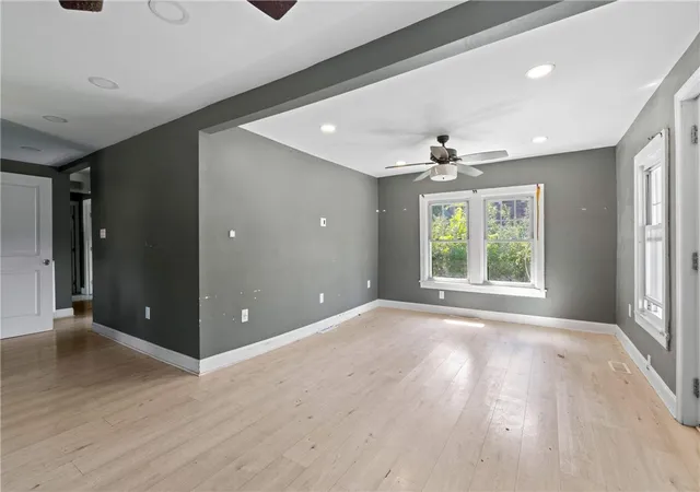 Photo 3 of Single family home for sale at 7087 Baptist Rd, Bethel Park, PA 15102 | MLS# 1772252 | Listing updated on 2026-10-15