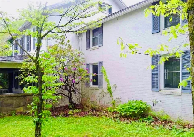 Photo 1 of Single family home for sale at 274 Charlies Rd, South Huntingdon, PA 15479 | MLS# 1773399 | Listing updated on 2026-09-14