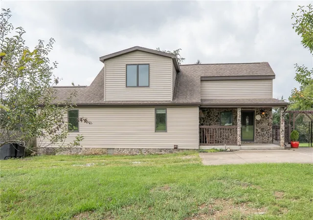 Photo 1 of Single family home for sale at 426 Dick Sta Rd, Sewickley Twp, PA 15642 | MLS# 1773320 | Listing updated on 2026-09-14