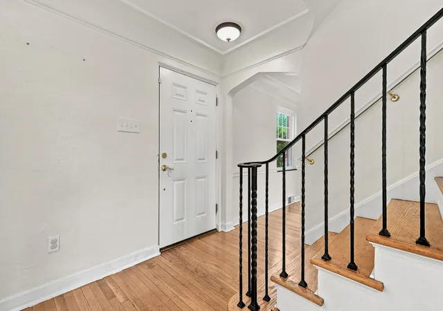 Photo 3 of Sale Pending at 417 Bower Hl Rd, Mt Lebanon, PA 15228 | MLS# 1773425 | Listing updated on 2026-09-29