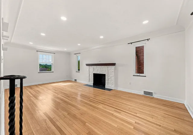 Photo 3 of Sale Pending at 417 Bower Hl Rd, Mt Lebanon, PA 15228 | MLS# 1773425 | Listing updated on 2026-09-29