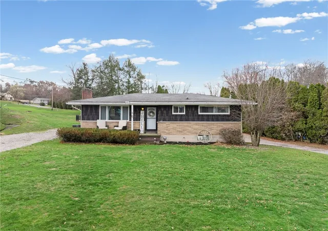 Photo 1 of Single family home for sale at 182 Chapel Dr, North Sewickley Twp, PA 16117 | MLS# 1772737 | Listing updated on 2026-10-13