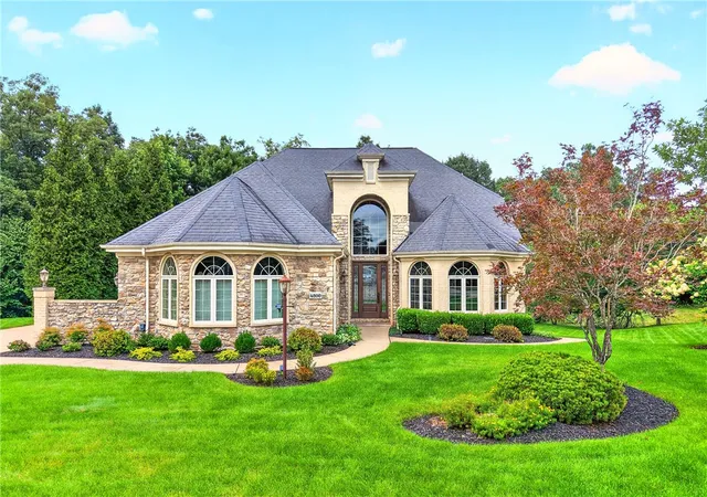 Photo 1 of Sale Pending at 4800 Stonebridge Dr, Hampton, PA 15044 | MLS# 1772228 | Listing updated on 2026-09-09