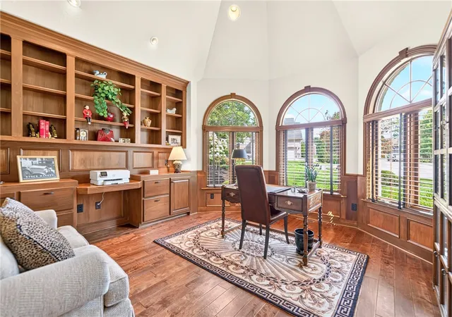 Photo 3 of Sale Pending at 4800 Stonebridge Dr, Hampton, PA 15044 | MLS# 1772228 | Listing updated on 2026-09-09