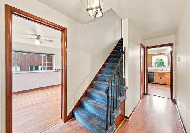 Photo 4 of Single family home for sale at 195 W Shaw Pl, Shaler, PA 15116 | MLS# 1773456 | Listing updated on 2026-09-11