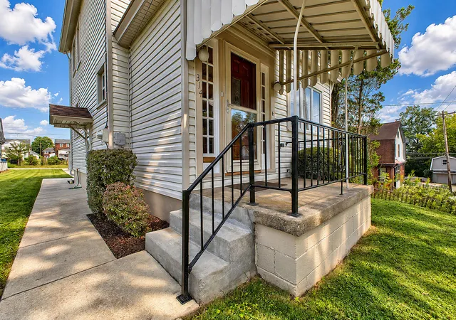 Photo 3 of Single family home for sale at 314 Reamer Ave, Carnegie, PA 15106 | MLS# 1773462 | Listing updated on 2026-09-12