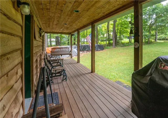 Photo 3 of Single family home for sale at 121 Apple St, Springfield Twp, PA 15469 | MLS# 1773471 | Listing updated on 2026-09-08