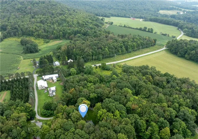 Photo 3 of Single family home for sale at 121 Apple St, Springfield Twp, PA 15469 | MLS# 1773471 | Listing updated on 2026-09-08