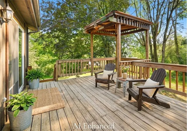 Photo 3 of Single family home for sale at 204 Ohioview St, Aliquippa, PA 15001 | MLS# 1773367 | Listing updated on 2026-09-24