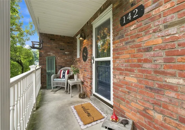 Photo 3 of Single family home for sale at 142 Kelvington Dr, Monroeville, PA 15146 | MLS# 1773505 | Listing updated on 2026-10-03