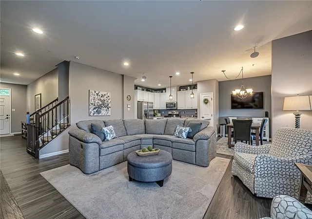 Photo 2 of Townhouse for sale at 233 Noble Woods Dr, Moon/crescent Twp, PA 15108 | MLS# 1773490 | Listing updated on 2026-09-12